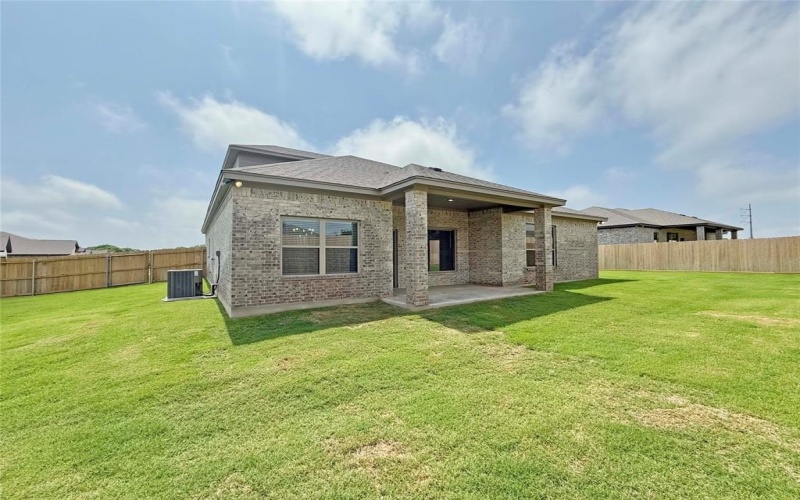 201 Lasso Loop, Lorena, TX 76655, 4 Habitaciones Habitaciones , ,3 BañosBaños,Residential,En Venta,201 Lasso Loop,226809