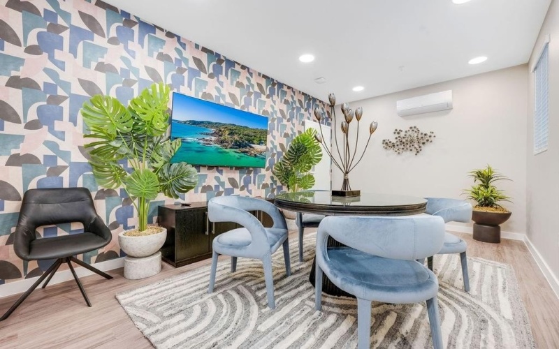 2220 Mail Avenue #103, Dallas, TX 75235, 1 Bedroom Bedrooms, ,1 BathroomBathrooms,Residential Lease,For Rent,2220 Mail Avenue,20935571