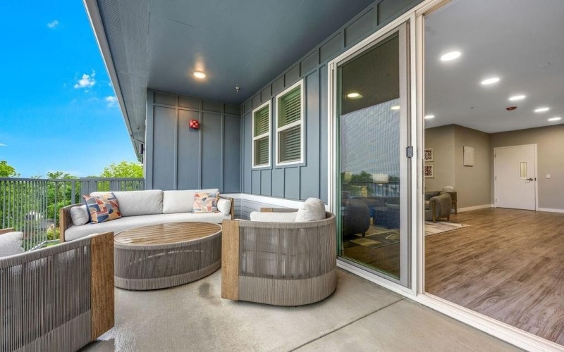 2220 Mail Avenue #103, Dallas, TX 75235, 1 Bedroom Bedrooms, ,1 BathroomBathrooms,Residential Lease,For Rent,2220 Mail Avenue,20935571