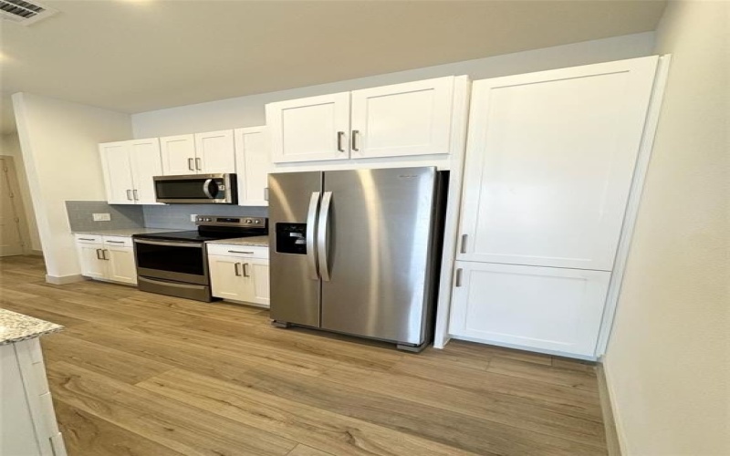 4708 W Spring Creek Parkway #7204, Plano, TX 75024, 2 Habitaciones Habitaciones , ,2 BañosBaños,Residential Lease,En Alquiler,4708 W Spring Creek Parkway,20935784