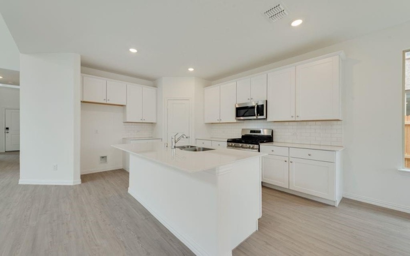 17012 Mimbre Drive, Fort Worth, TX 76247, 3 Bedrooms Bedrooms, ,2 BathroomsBathrooms,Residential,For Sale,17012 Mimbre Drive,20935832