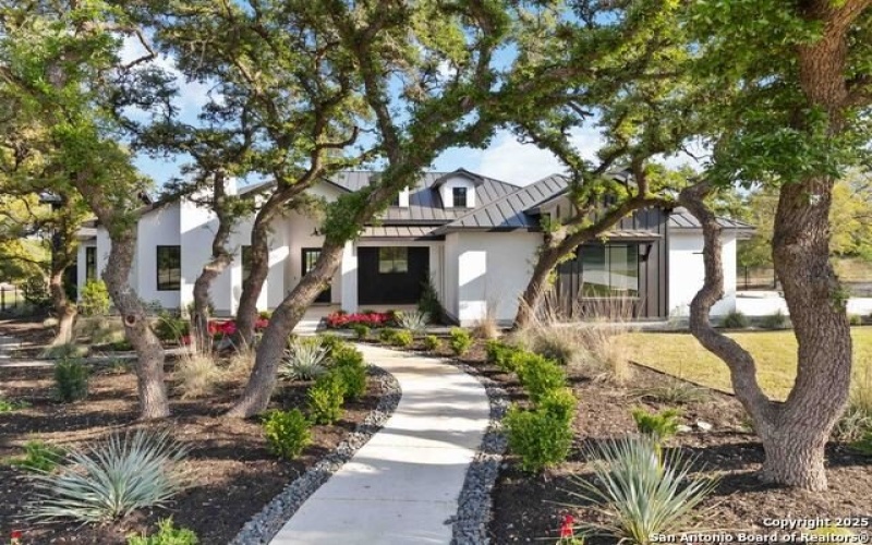 11310 Montell Point, Boerne, TX 78006, 5 Bedrooms Bedrooms, ,6 BathroomsBathrooms,Residential,For Sale,11310 Montell Point,1859107
