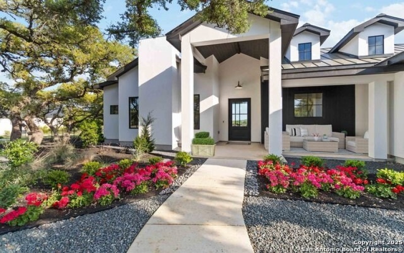 11310 Montell Point, Boerne, TX 78006, 5 Bedrooms Bedrooms, ,6 BathroomsBathrooms,Residential,For Sale,11310 Montell Point,1859107