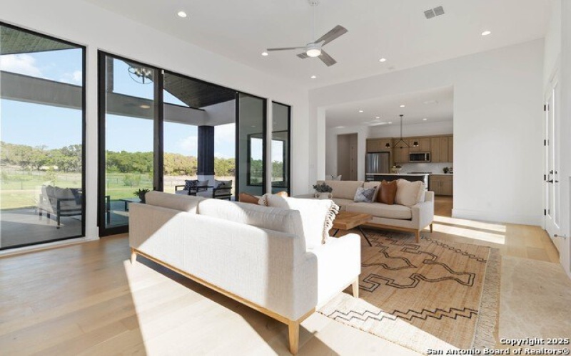 11310 Montell Point, Boerne, TX 78006, 5 Bedrooms Bedrooms, ,6 BathroomsBathrooms,Residential,For Sale,11310 Montell Point,1859107
