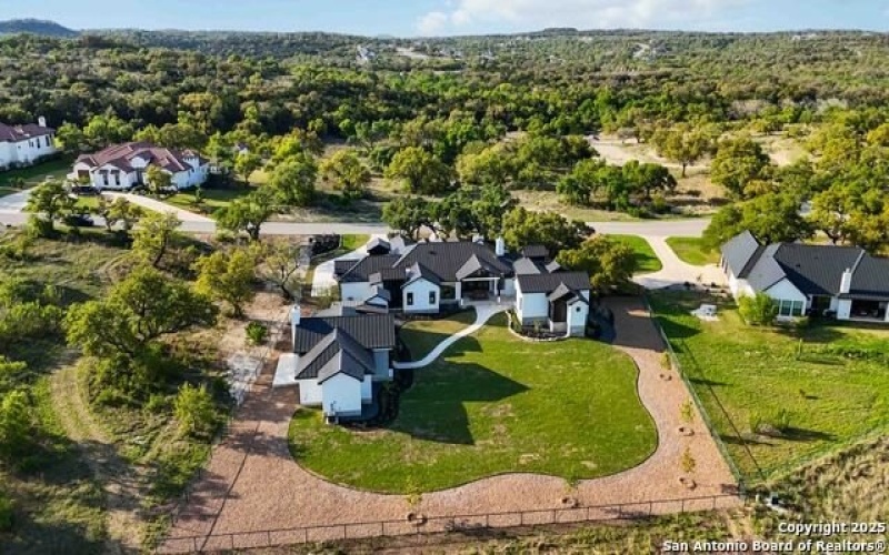 11310 Montell Point, Boerne, TX 78006, 5 Bedrooms Bedrooms, ,6 BathroomsBathrooms,Residential,For Sale,11310 Montell Point,1859107