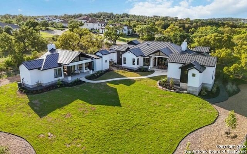 11310 Montell Point, Boerne, TX 78006, 5 Bedrooms Bedrooms, ,6 BathroomsBathrooms,Residential,For Sale,11310 Montell Point,1859107