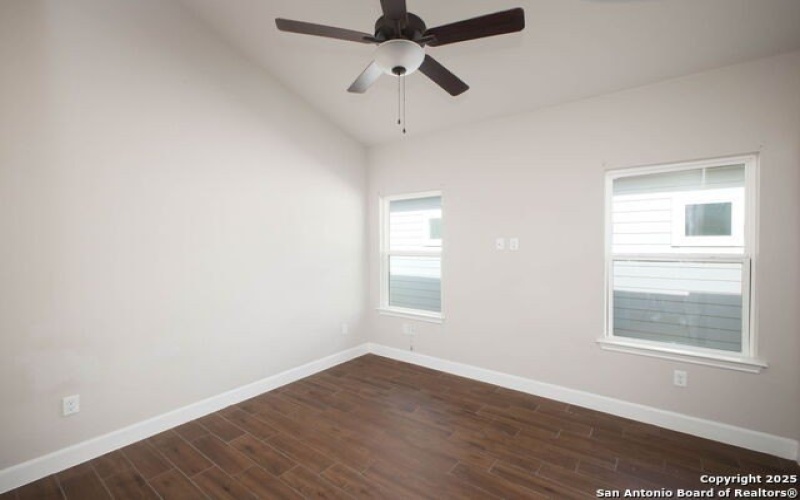 2202 Virginia Blvd, Unit 101, San Antonio, TX 78203, ,2 BathroomsBathrooms,Residential Multi Family,For Sale,2202 Virginia Blvd, Unit 101,1857002