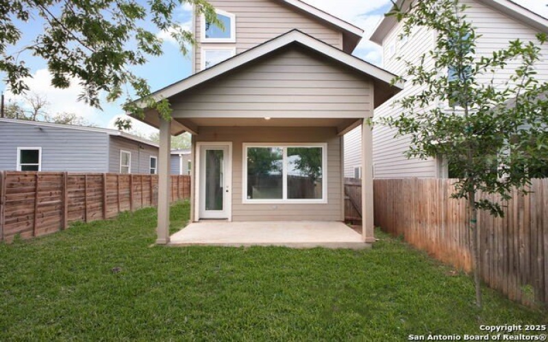 2202 Virginia Blvd, Unit 101, San Antonio, TX 78203, ,2 BathroomsBathrooms,Residential Multi Family,For Sale,2202 Virginia Blvd, Unit 101,1857002