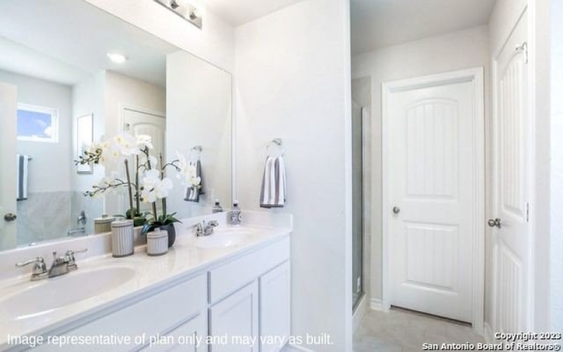 12118 Golden Quartz, San Antonio, TX 78245, 5 Bedrooms Bedrooms, ,2 BathroomsBathrooms,Residential,For Sale,12118 Golden Quartz,1816277