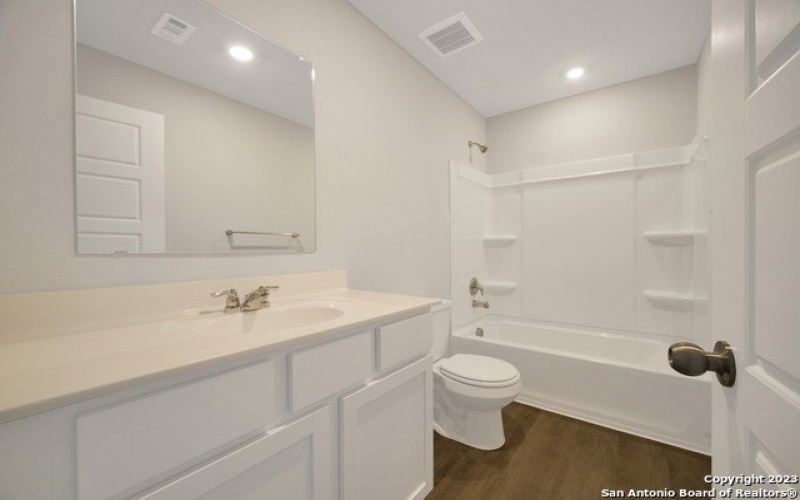 8707 Caracara Crest, San Antonio, TX 78223, 3 Bedrooms Bedrooms, ,2 BathroomsBathrooms,Residential,For Sale,8707 Caracara Crest,1827153