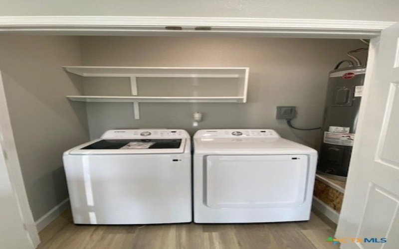 608 N Cedar Avenue, Luling, TX 78648, 3 Bedrooms Bedrooms, ,2 BathroomsBathrooms,Residential,For Sale,608 N Cedar Avenue,573815