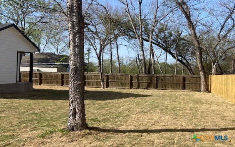 608 N Cedar Avenue, Luling, TX 78648, 3 Bedrooms Bedrooms, ,2 BathroomsBathrooms,Residential,For Sale,608 N Cedar Avenue,573815