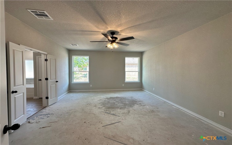 2598 Settlers Oak Drive, Belton, TX 76513, 5 Habitaciones Habitaciones , ,3 BañosBaños,Residential,En Venta,2598 Settlers Oak Drive,577720