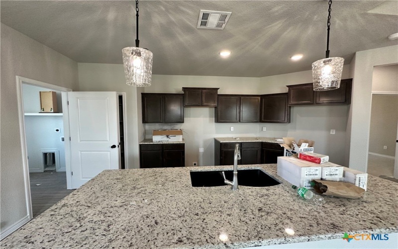 2598 Settlers Oak Drive, Belton, TX 76513, 5 Habitaciones Habitaciones , ,3 BañosBaños,Residential,En Venta,2598 Settlers Oak Drive,577720