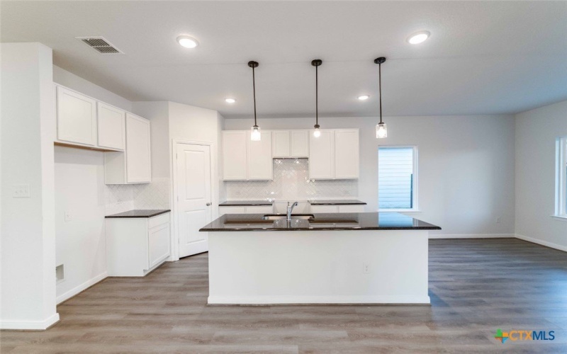 1224 Marvin Grove, Seguin, TX 78155, 4 Bedrooms Bedrooms, ,2 BathroomsBathrooms,Residential,For Sale,1224 Marvin Grove,563670