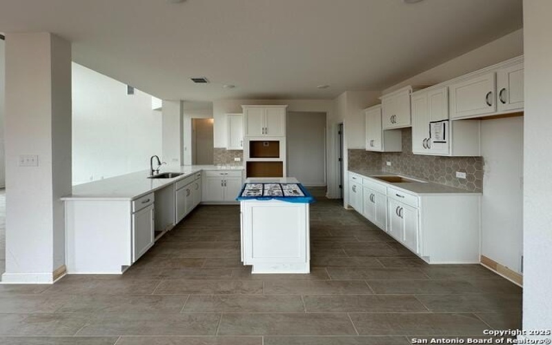 148 Mallorys Way, Castroville, TX 78253, 4 Habitaciones Habitaciones , ,3 BañosBaños,Residential,En Venta,148 Mallorys Way,1865255