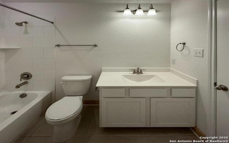 148 Mallorys Way, Castroville, TX 78253, 4 Habitaciones Habitaciones , ,3 BañosBaños,Residential,En Venta,148 Mallorys Way,1865255