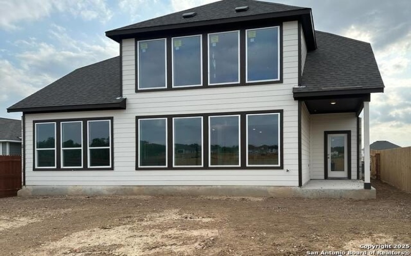 148 Mallorys Way, Castroville, TX 78253, 4 Habitaciones Habitaciones , ,3 BañosBaños,Residential,En Venta,148 Mallorys Way,1865255