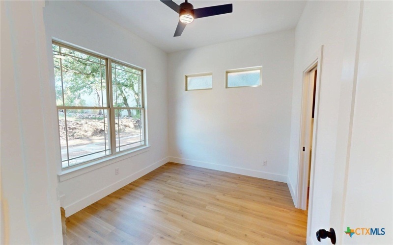 1108 Chestnut Street #B, San Marcos, TX 78666, 3 Habitaciones Habitaciones , ,2 BañosBaños,Residential Lease,En Alquiler,1108 Chestnut Street,580023