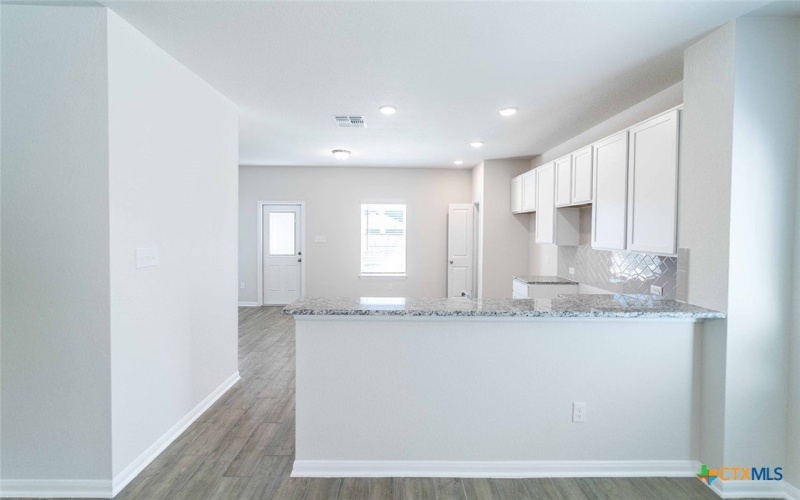 413 Lina Way, Seguin, TX 78155, 3 Habitaciones Habitaciones , ,2 BañosBaños,Residential,En Venta,413 Lina Way,556184