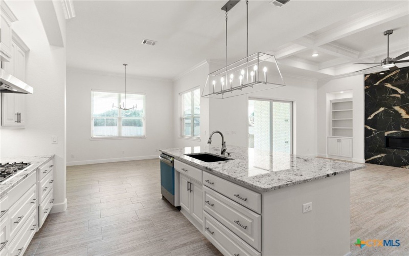 112 Vista De Luna Lane, Belton, TX 76513, 4 Bedrooms Bedrooms, ,3 BathroomsBathrooms,Residential,For Sale,112 Vista De Luna Lane,576154