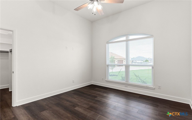 112 Vista De Luna Lane, Belton, TX 76513, 4 Bedrooms Bedrooms, ,3 BathroomsBathrooms,Residential,For Sale,112 Vista De Luna Lane,576154
