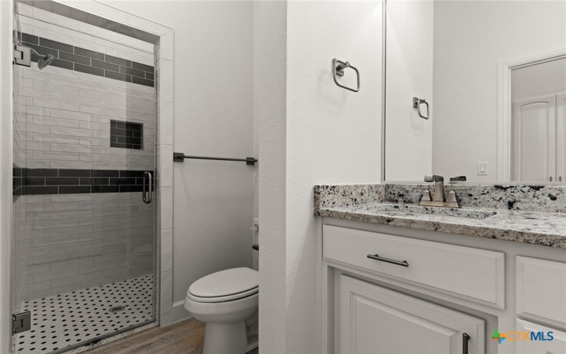 112 Vista De Luna Lane, Belton, TX 76513, 4 Bedrooms Bedrooms, ,3 BathroomsBathrooms,Residential,For Sale,112 Vista De Luna Lane,576154