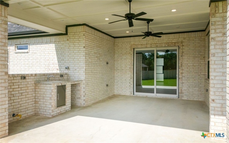 112 Vista De Luna Lane, Belton, TX 76513, 4 Bedrooms Bedrooms, ,3 BathroomsBathrooms,Residential,For Sale,112 Vista De Luna Lane,576154