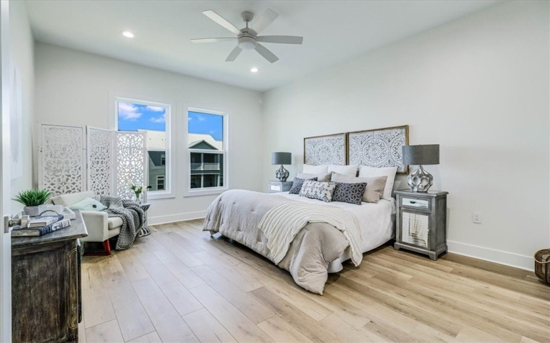 121 Frontside Drive, Corpus Christi, TX 78373, 5 Bedrooms Bedrooms, ,3 BathroomsBathrooms,Residential,For Sale,121 Frontside Drive,458762