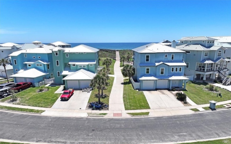 121 Frontside Drive, Corpus Christi, TX 78373, 5 Bedrooms Bedrooms, ,3 BathroomsBathrooms,Residential,For Sale,121 Frontside Drive,458762