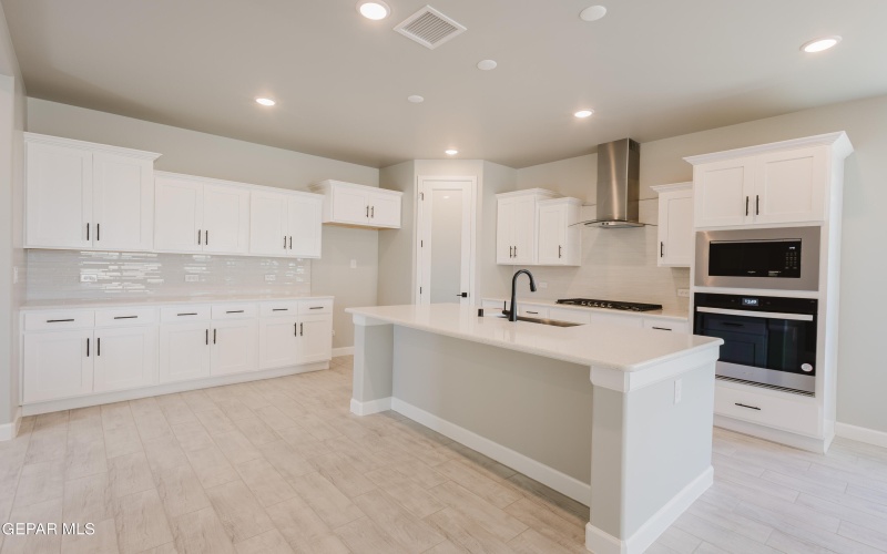 729 Paseo De La Reina Street, Horizon City, TX 79928, 4 Bedrooms Bedrooms, ,2 BathroomsBathrooms,Residential,For Sale,729 Paseo De La Reina Street,922612