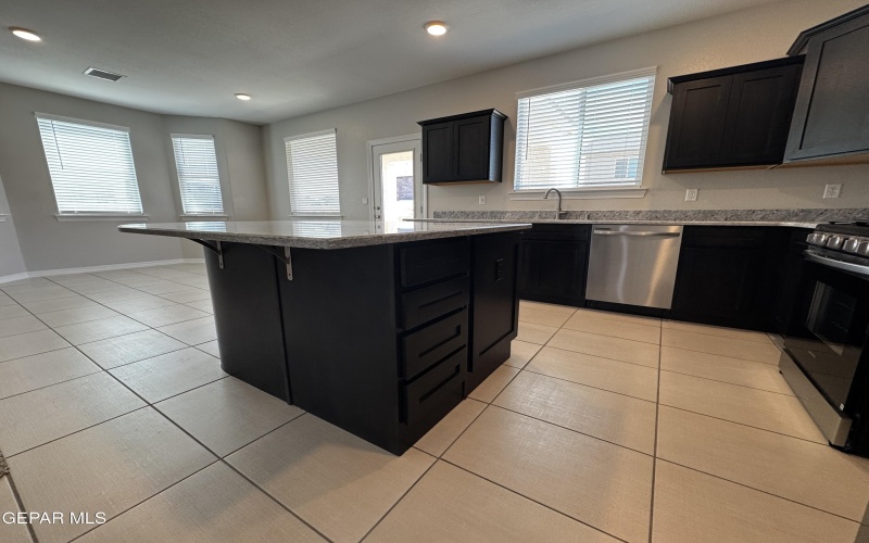14434 ARIA LOPEZ Drive, El Paso, TX 79938, 3 Habitaciones Habitaciones , ,2 BañosBaños,Residential,En Venta,14434 ARIA LOPEZ Drive,922637