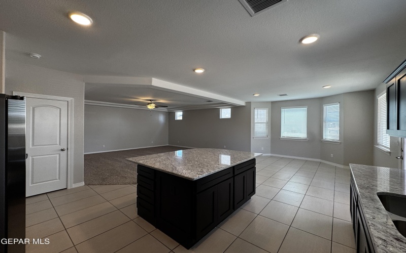 14434 ARIA LOPEZ Drive, El Paso, TX 79938, 3 Habitaciones Habitaciones , ,2 BañosBaños,Residential,En Venta,14434 ARIA LOPEZ Drive,922637