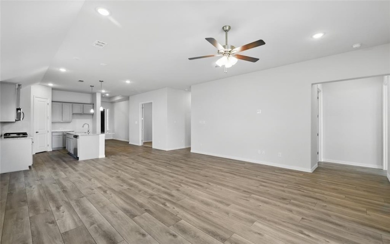 2711 Woodbrook Drive, Sherman, TX 75092, 4 Bedrooms Bedrooms, ,3 BathroomsBathrooms,Residential,For Sale,2711 Woodbrook Drive,20782243