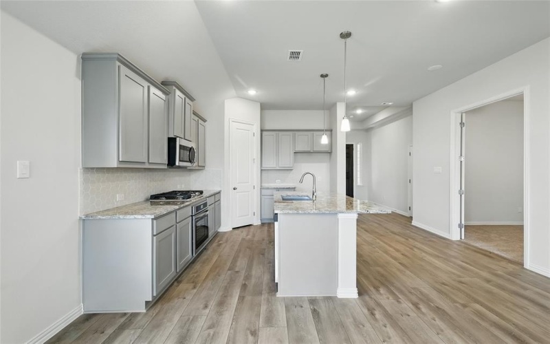 2711 Woodbrook Drive, Sherman, TX 75092, 4 Bedrooms Bedrooms, ,3 BathroomsBathrooms,Residential,For Sale,2711 Woodbrook Drive,20782243