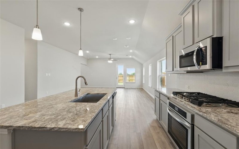 2711 Woodbrook Drive, Sherman, TX 75092, 4 Bedrooms Bedrooms, ,3 BathroomsBathrooms,Residential,For Sale,2711 Woodbrook Drive,20782243