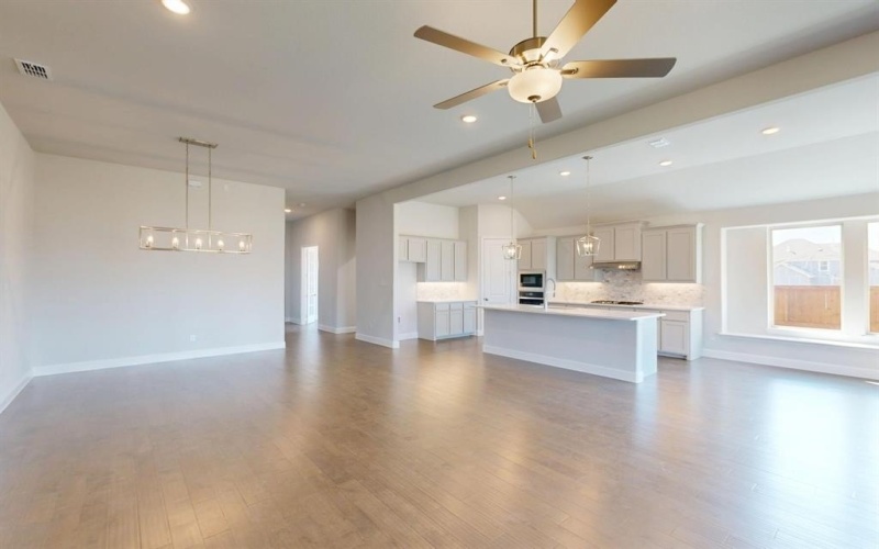 3801 Water Lily Way, Celina, TX 75009, 4 Habitaciones Habitaciones , ,3 BañosBaños,Residential,En Venta,3801 Water Lily Way,20797359