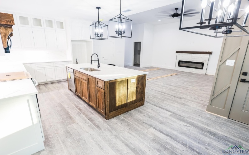 147 HILLCREST DR, Gladewater, TX 75647, 3 Bedrooms Bedrooms, ,2 BathroomsBathrooms,Residential,For Sale,147 HILLCREST DR,20253343