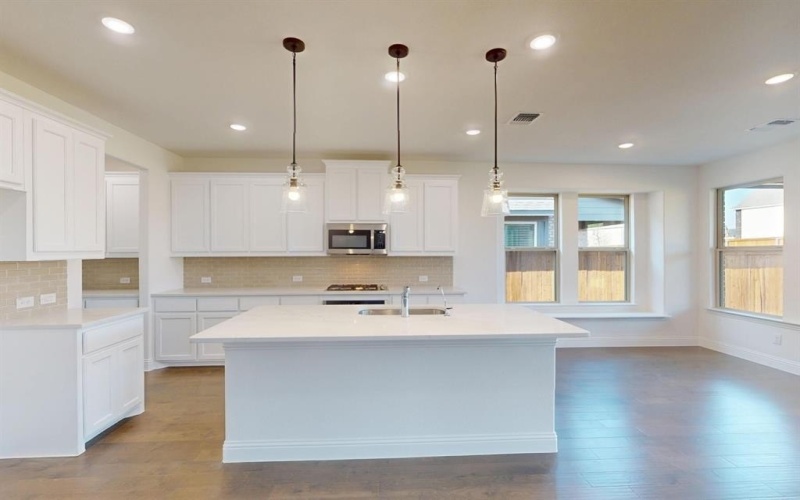 6813 Tadpole Trail, McKinney, TX 75071, 4 Bedrooms Bedrooms, ,3 BathroomsBathrooms,Residential,For Sale,6813 Tadpole Trail,20793770