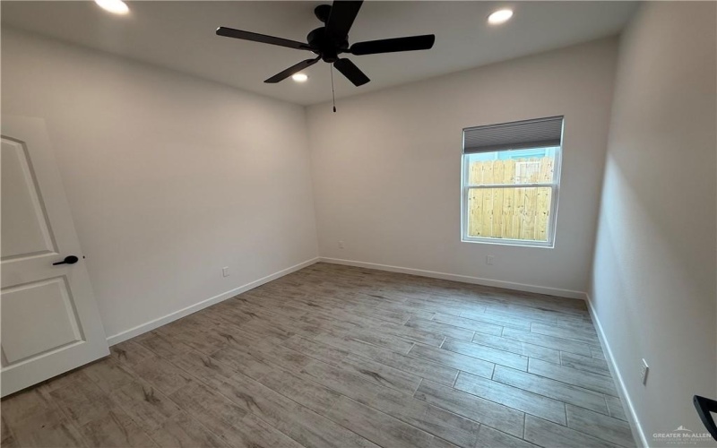 2701 Brownjay Road #4, Weslaco, TX 78596, 3 Habitaciones Habitaciones , ,2 BañosBaños,Residential Lease,En Alquiler,2701 Brownjay Road,466957
