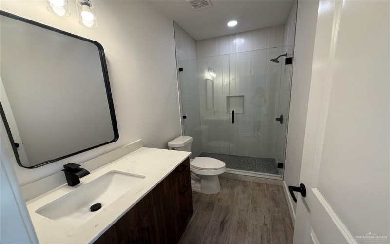 2701 Brownjay Road #4, Weslaco, TX 78596, 3 Habitaciones Habitaciones , ,2 BañosBaños,Residential Lease,En Alquiler,2701 Brownjay Road,466957