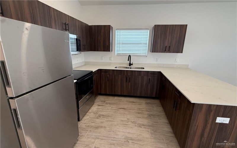 2701 Brownjay Road #4, Weslaco, TX 78596, 3 Habitaciones Habitaciones , ,2 BañosBaños,Residential Lease,En Alquiler,2701 Brownjay Road,466957