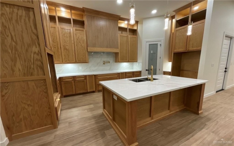 1513 Helen Drive, Weslaco, TX 78596, 4 Bedrooms Bedrooms, ,3 BathroomsBathrooms,Residential,For Sale,1513 Helen Drive,471456
