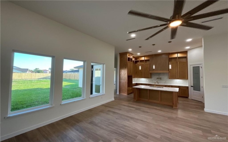 1513 Helen Drive, Weslaco, TX 78596, 4 Bedrooms Bedrooms, ,3 BathroomsBathrooms,Residential,For Sale,1513 Helen Drive,471456