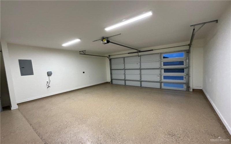 1513 Helen Drive, Weslaco, TX 78596, 4 Bedrooms Bedrooms, ,3 BathroomsBathrooms,Residential,For Sale,1513 Helen Drive,471456
