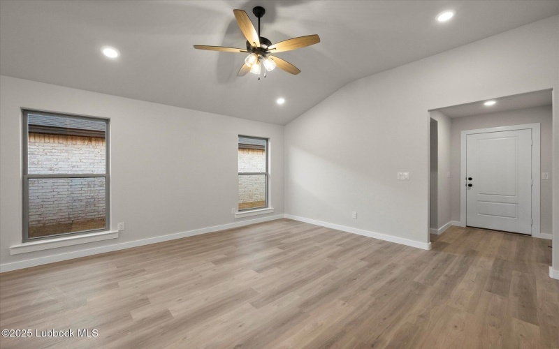 8413 22nd Street, Lubbock, TX 79407, 4 Habitaciones Habitaciones , ,2 BañosBaños,Residential,En Venta,8413 22nd Street,202554527