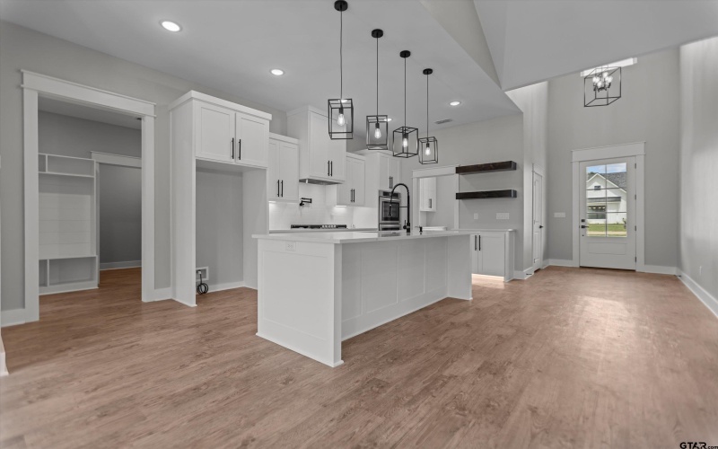 12464 Maplewood Drive, Lindale, TX 75771, 5 Bedrooms Bedrooms, ,3 BathroomsBathrooms,Residential,For Sale,12464 Maplewood Drive,25007431