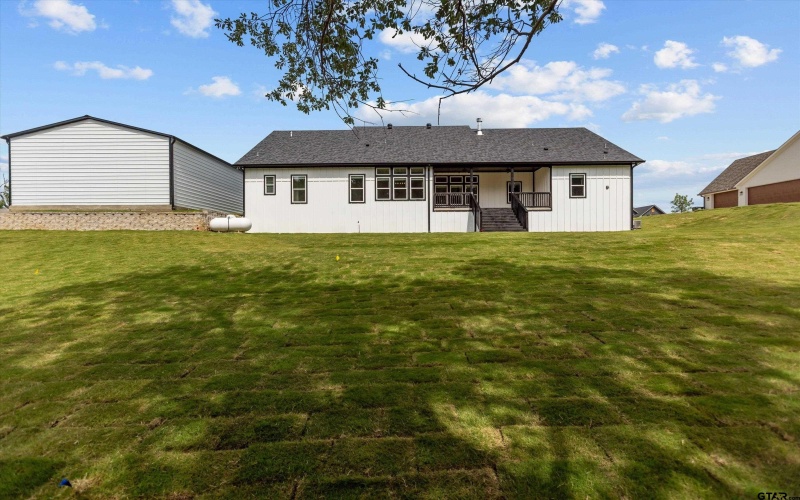 12464 Maplewood Drive, Lindale, TX 75771, 5 Bedrooms Bedrooms, ,3 BathroomsBathrooms,Residential,For Sale,12464 Maplewood Drive,25007431