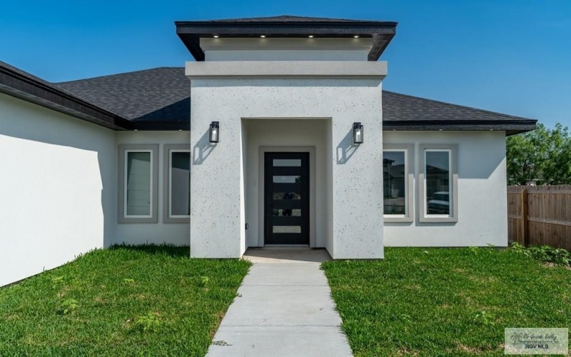 117 REPUBLIC CIR, SAN BENITO, TX 78586, 3 Bedrooms Bedrooms, ,2 BathroomsBathrooms,Residential,For Sale,117 REPUBLIC CIR,29758675