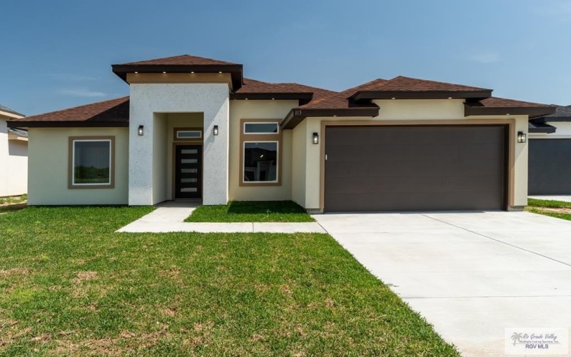 113 REPUBLIC CIR, SAN BENITO, TX 78586, 3 Habitaciones Habitaciones , ,2 BañosBaños,Residential,En Venta,113 REPUBLIC CIR,29758676